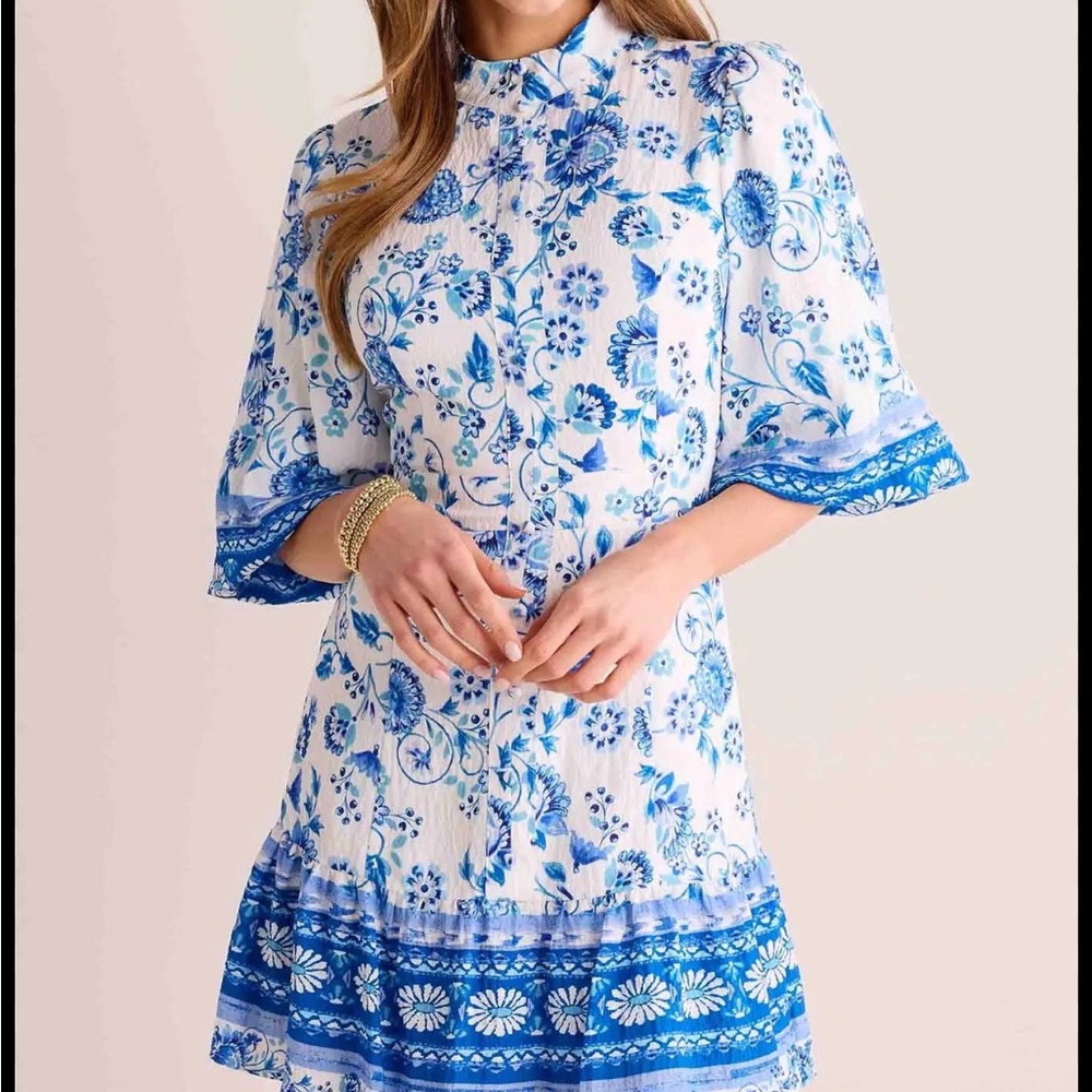 Elegant Blue and White Floral Peyton Dress by Avara Size XL NWT
